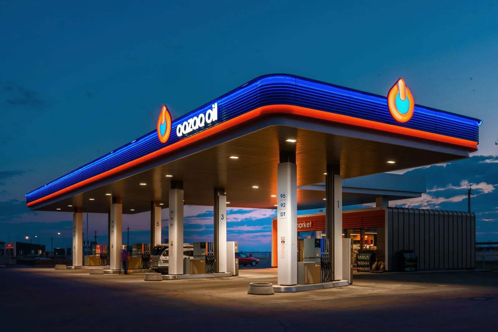 Qazaq Oil — station at dusk